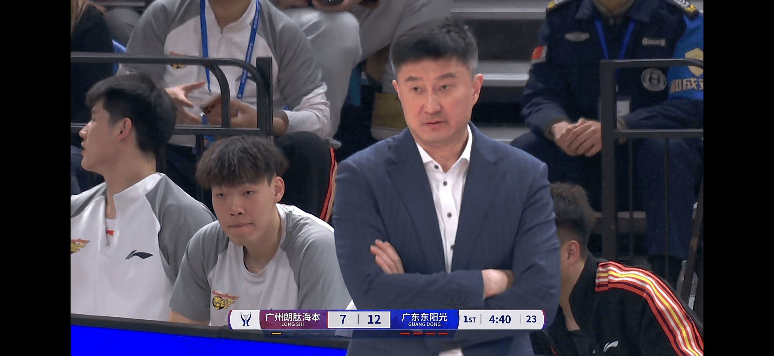 博彩虎专业博彩评级清晨体能课后，广州队复出首秀备战CBA常规赛，震撼外界，轮换策略成焦点的简单介绍