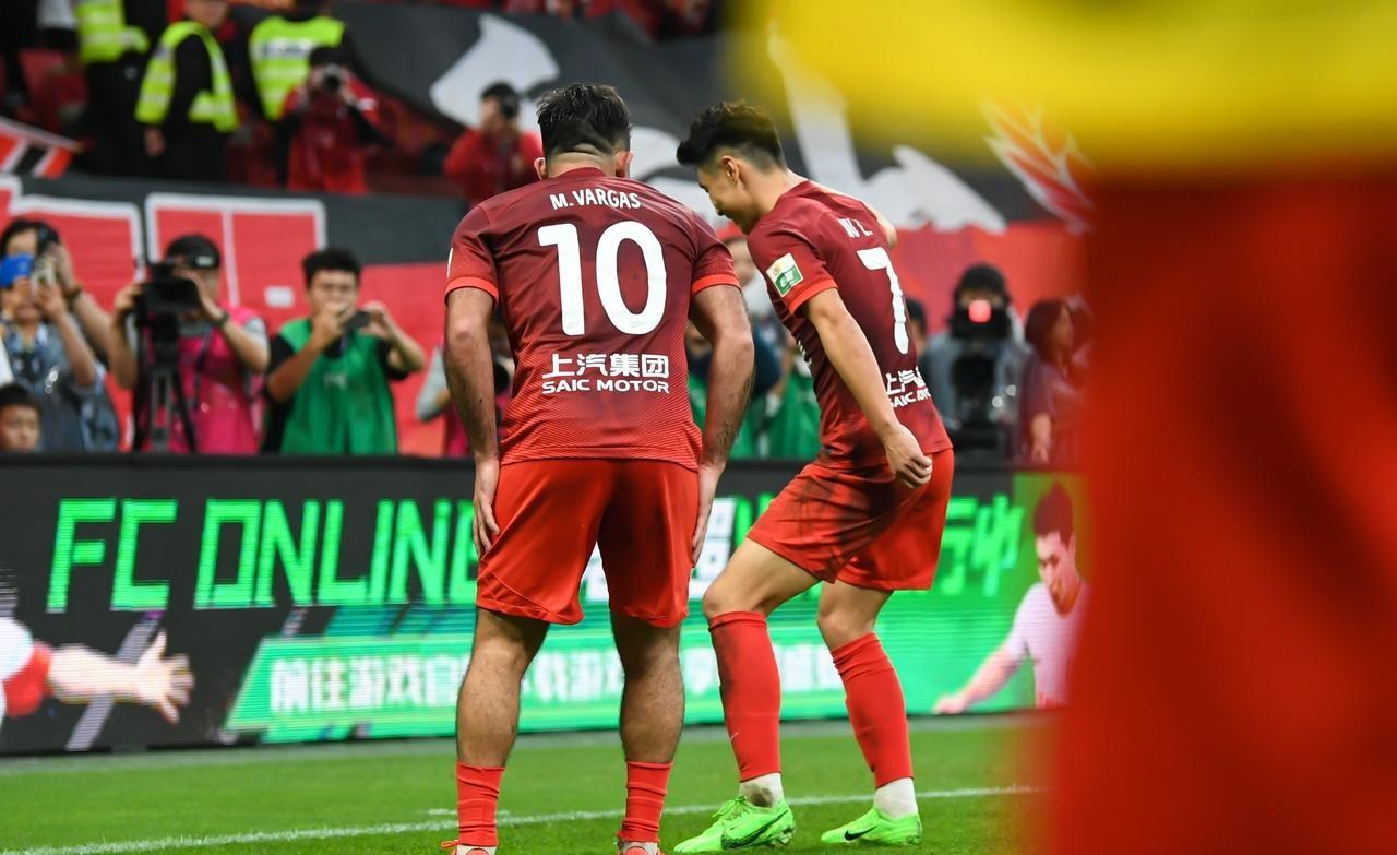 中超国际比赛日再迎强敌；广州队绝杀压哨；主帅态度——赛场秩序良好；球探报告显示潜力的简单介绍