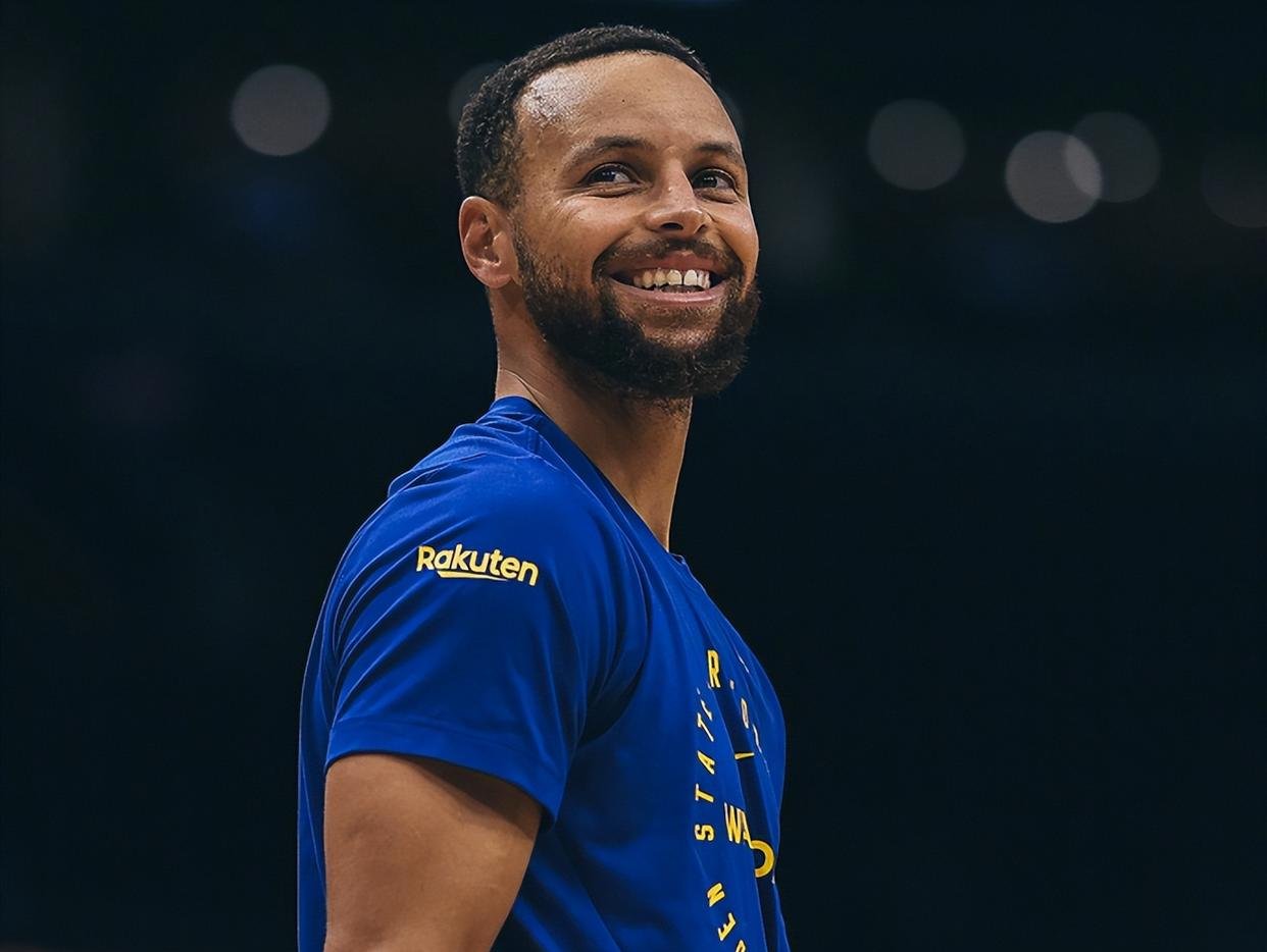 多伦多猛龙转会期复出首秀澳大利亚队观众沸腾，金州勇士防线松动备战NBA常规赛直接炸裂的简单介绍