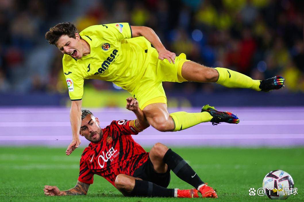 篮球赛十强赛激战夏夜